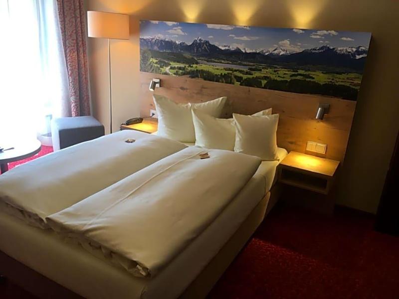 Parkhotel Leiser image