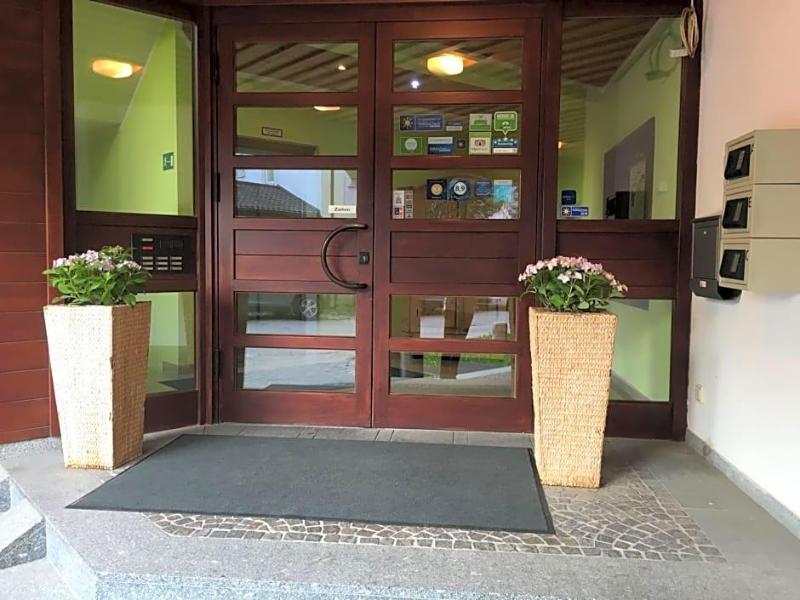 Parkhotel Leiser image