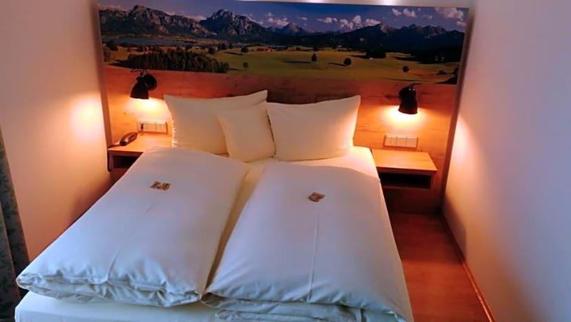 Parkhotel Leiser image