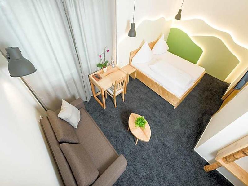 Hotel Rhv Nhof image