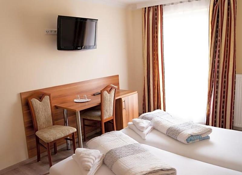 Hotel Kennedy image