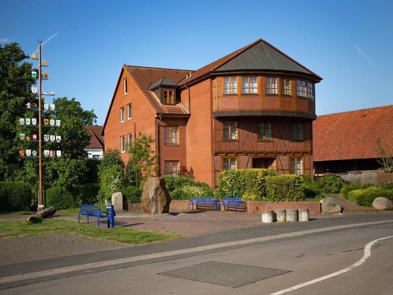 Hotel Alt Oesselse image
