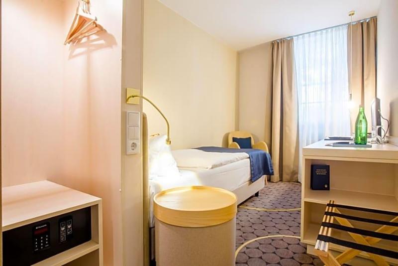 Residenz Hotel Zum Zollhaus image