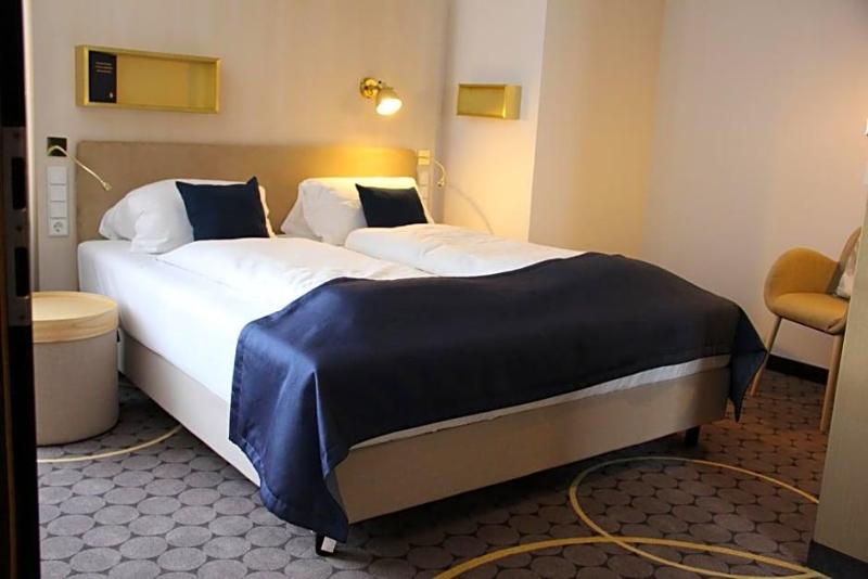 Residenz Hotel Zum Zollhaus image