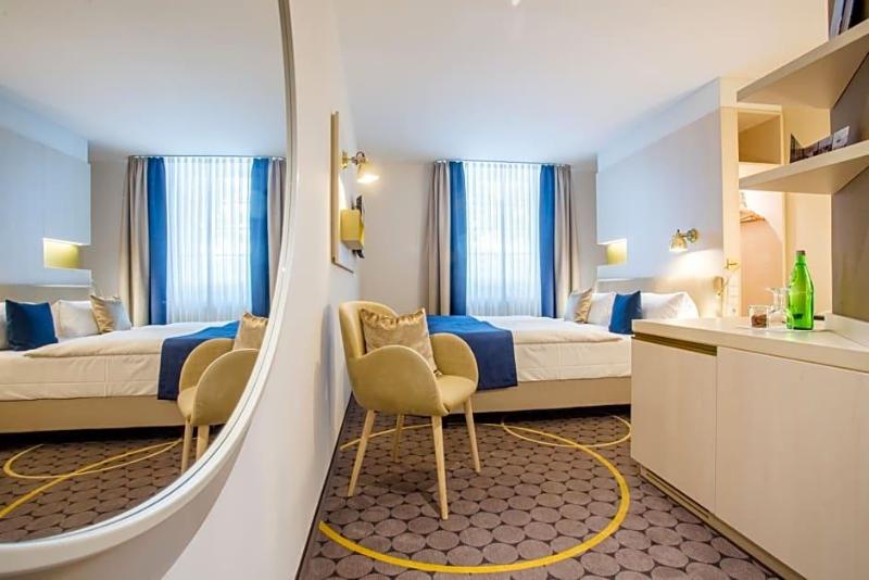 Residenz Hotel Zum Zollhaus image