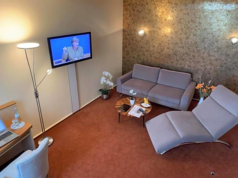 Atrium Hotel Krv Ger image