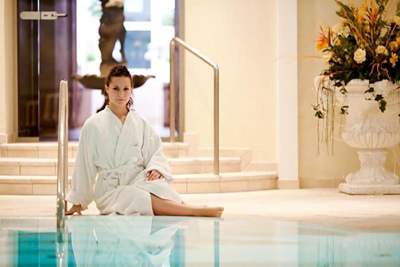 Atrium Hotel Krv Ger image