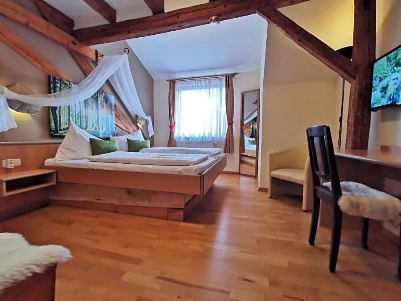 Gasthaus Hotel Drei Lilien image