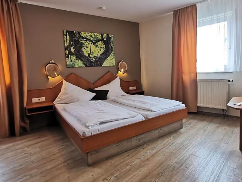 Gasthaus Hotel Drei Lilien image