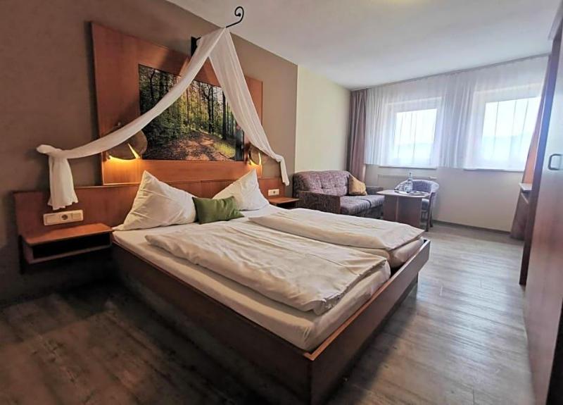Gasthaus Hotel Drei Lilien image