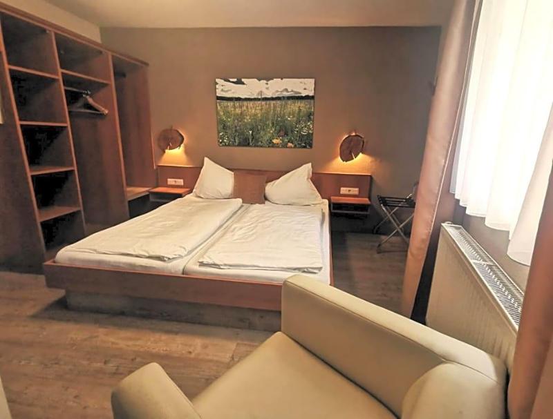 Gasthaus Hotel Drei Lilien image
