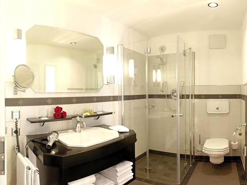 Allee Hotel image
