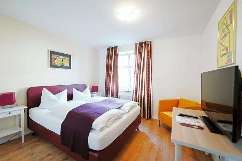 Hotel Grv Ner Baum image