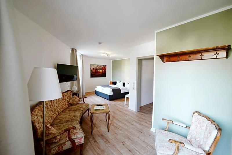 Hotel Grv Ner Baum image