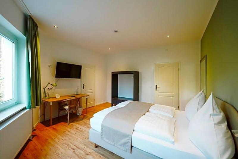 Hotel Grv Ner Baum image