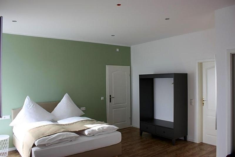 Hotel Grv Ner Baum image