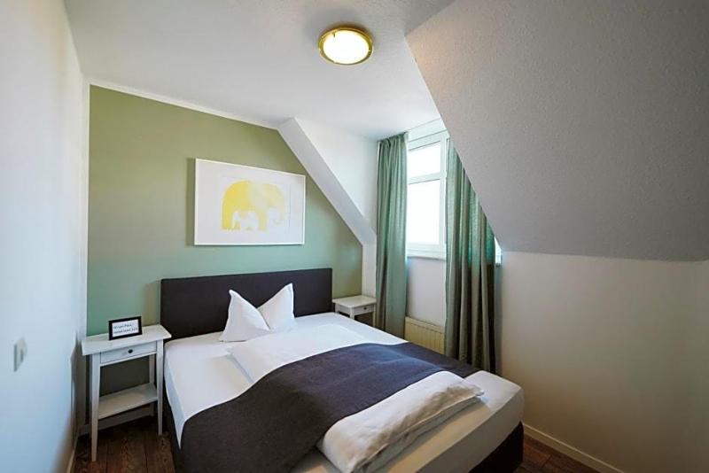 Hotel Grv Ner Baum image