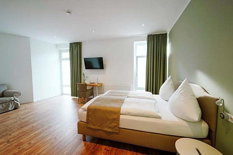 Hotel Grv Ner Baum image
