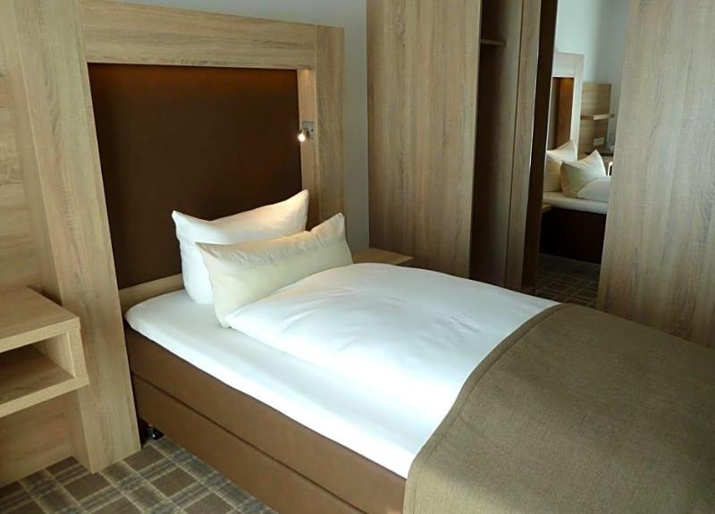 Hotel Restaurant Goldenstedt image