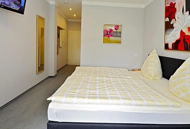 Hotel Haus Kleimann Reuer image