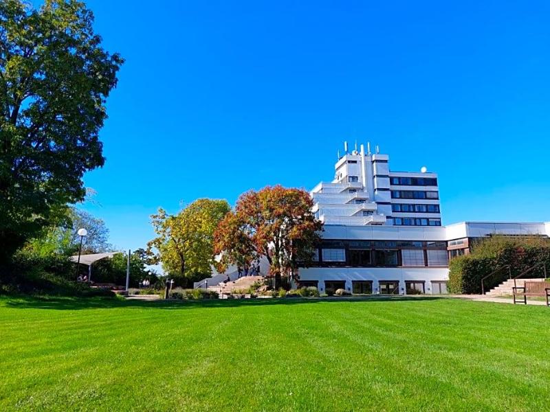 Heinrich Pesch Hotel image
