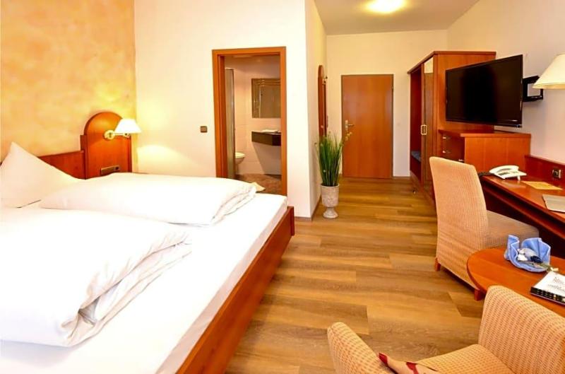 Landgasthof Scheubel image