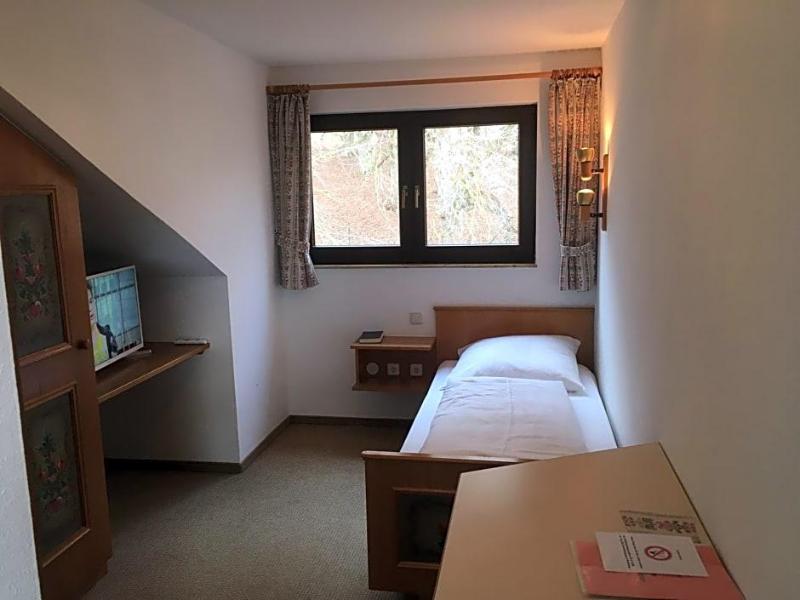 Landhotel Gasthof Am Berg image