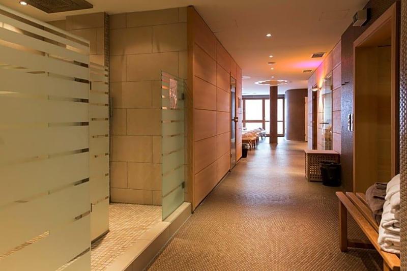Landhotel Grv Nenbach image
