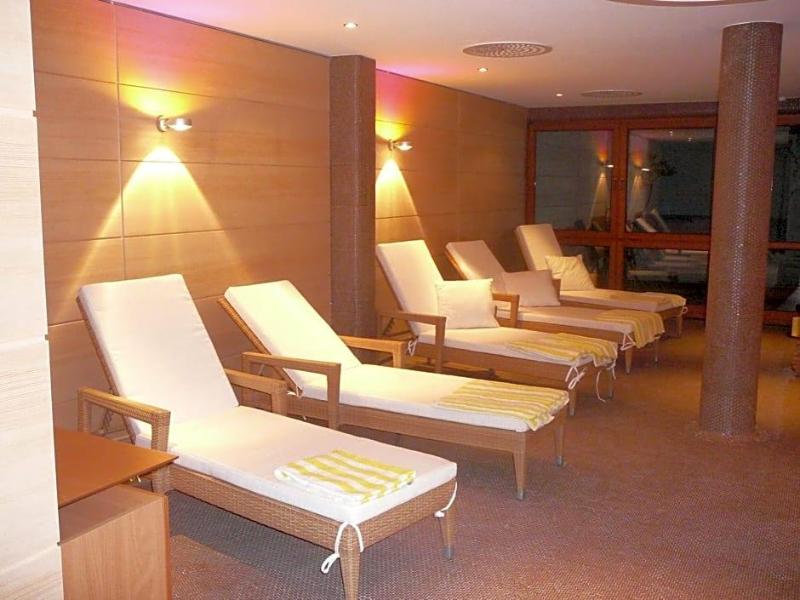 Landhotel Grv Nenbach image