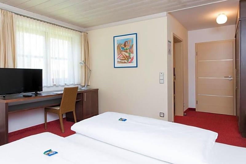 Landhotel Grv Nenbach image