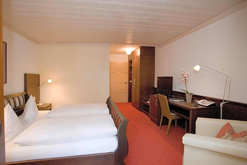 Landhotel Grv Nenbach image