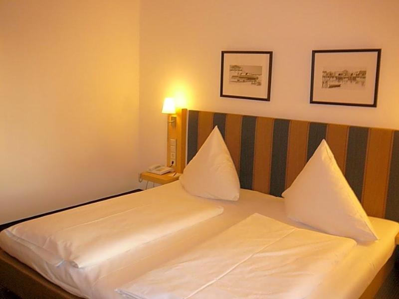 Landhotel Grv Nenbach image