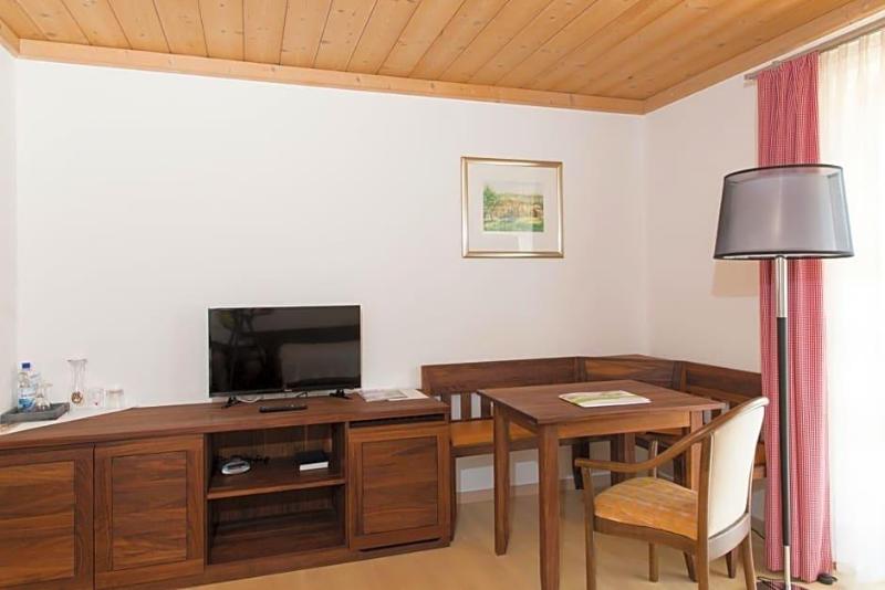 Landhotel Grv Nenbach image