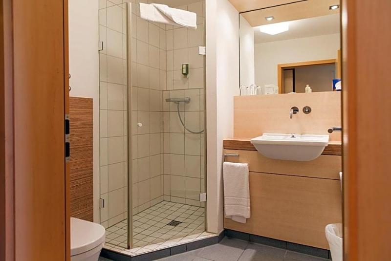 Landhotel Grv Nenbach image