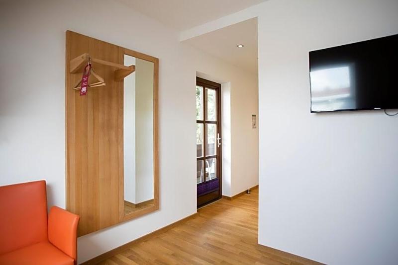 Landhotel Grv Nenbach image