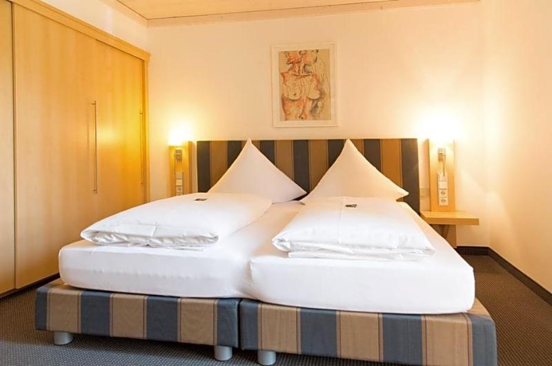 Landhotel Grv Nenbach image
