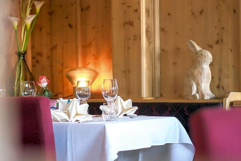 Hotel Neuer Am See image