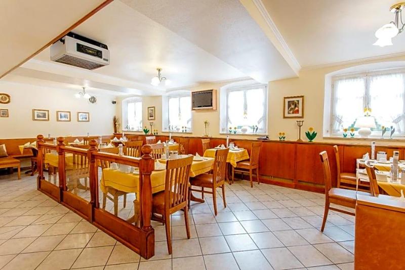 Klassik Hotel Am Tor image