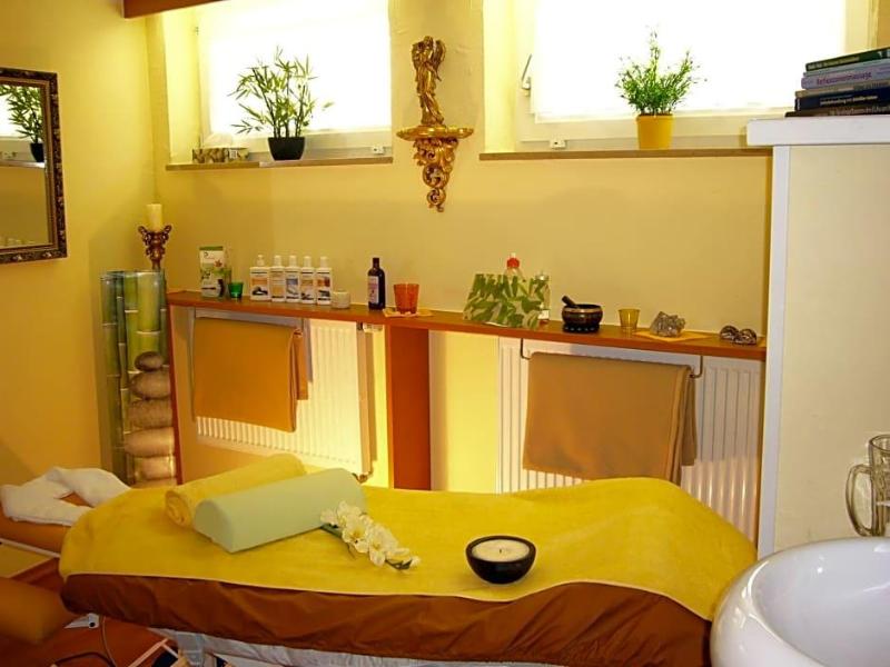 Klassik Hotel Am Tor image