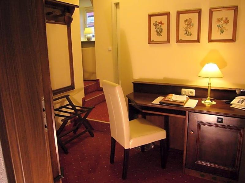 Klassik Hotel Am Tor image