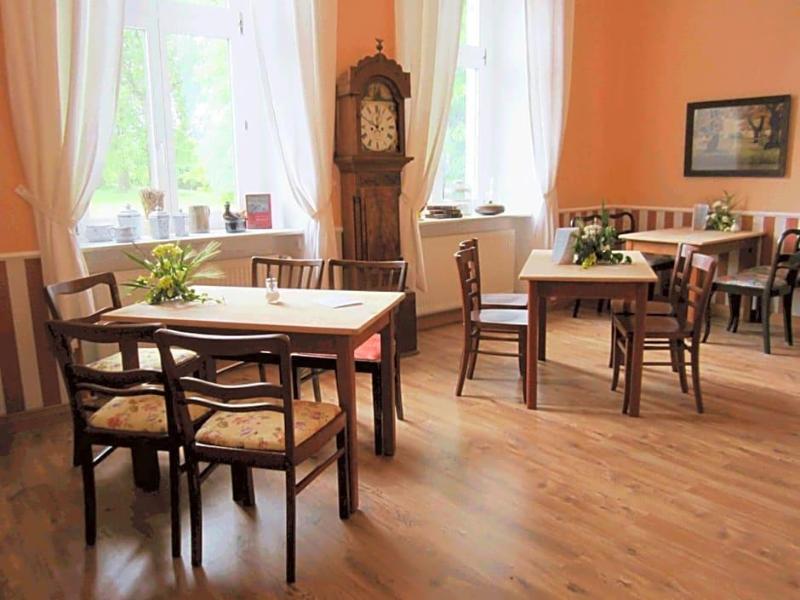 Landhotel Gut Zarrentin image
