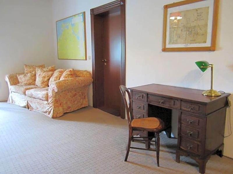 Landhotel Gut Zarrentin image