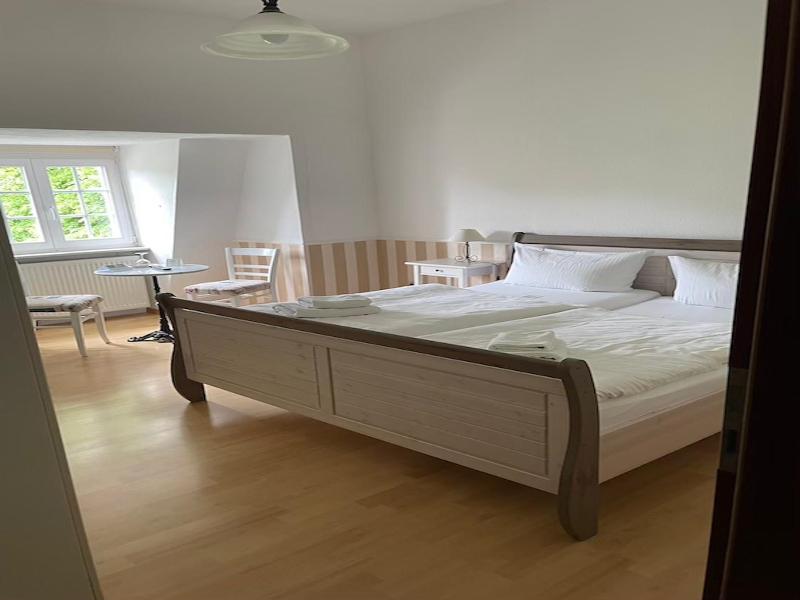 Landhotel Gut Zarrentin image