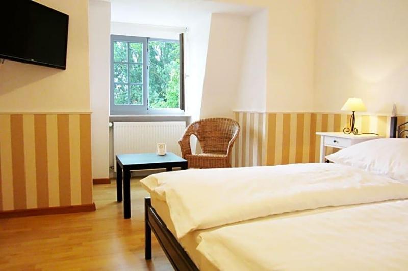 Landhotel Gut Zarrentin image