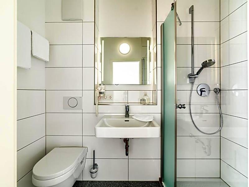 Hotel Am Stadtrand image
