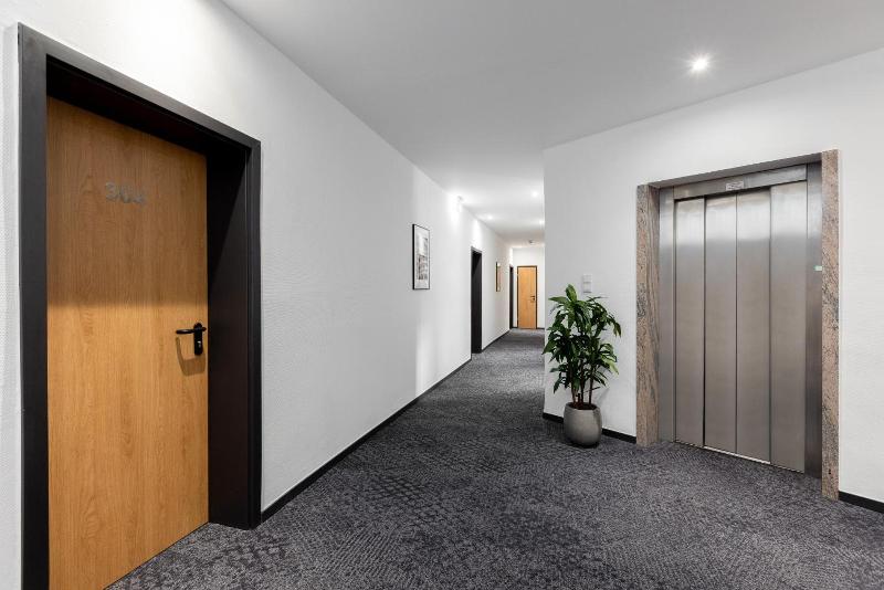 Hotel Wegener image