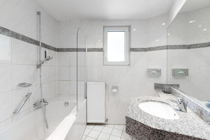 Hotel Wegener image