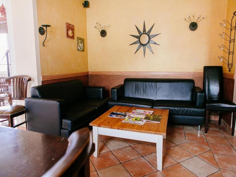 Landhotel Airport Inn image