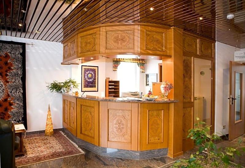 Central Inn Hotel Garni image