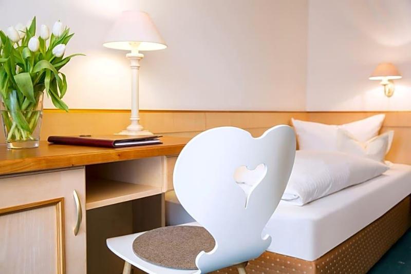 Hotel Filser image